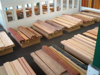 Kula Berlin Furniere